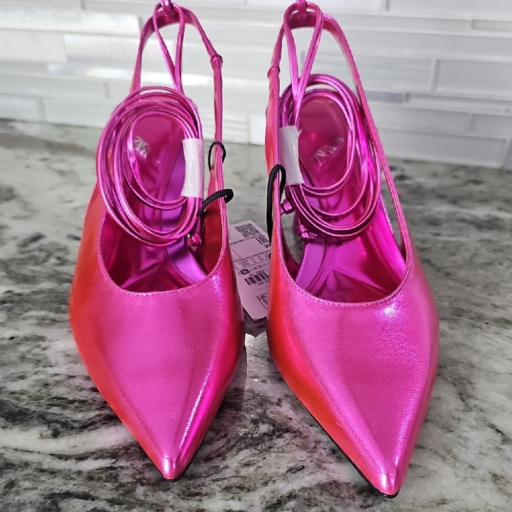 Vibrant Pink Slingback Heels